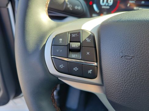 New 2026 Ford Explorer Active w/ Active Comfort Package image 27