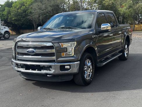 Used 2016 Ford F150 Lariat image 7
