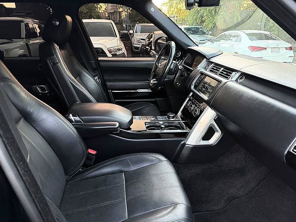 Used 2015 Land Rover Range Rover HSE AWD/4WD image 11