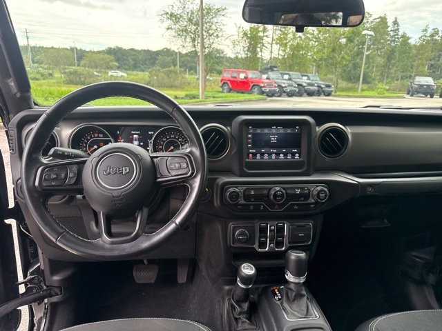 Used 2021 Jeep Gladiator Sport AWD/4WD image 12