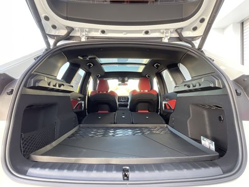 New 2025 BMW X1 xDrive28i w/ Technology Package image 32