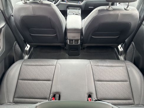 Used 2026 Chevrolet Equinox LT w/ Convenience Package II FWD image 31