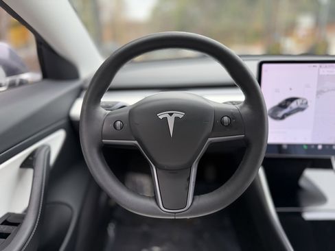 Used 2020 Tesla Model 3 Long Range image 43