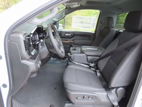 New 2026 Chevrolet Silverado 2500 LT w/ Convenience Package image 5