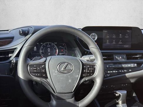 Used 2022 Lexus ES 350 w/ Premium Package image 11