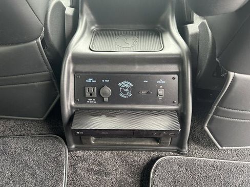 Used 2024 Ford Transit 150 Low Roof AWD image 51