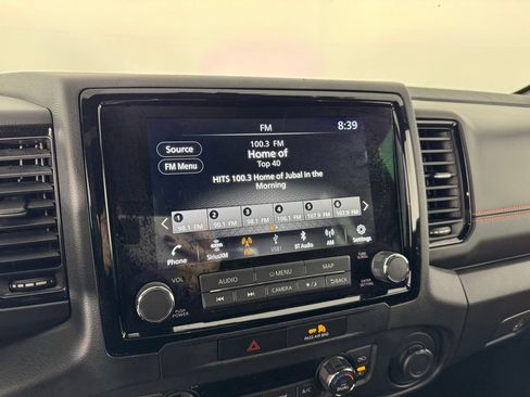 Used 2022 Nissan Frontier Pro-X image 12