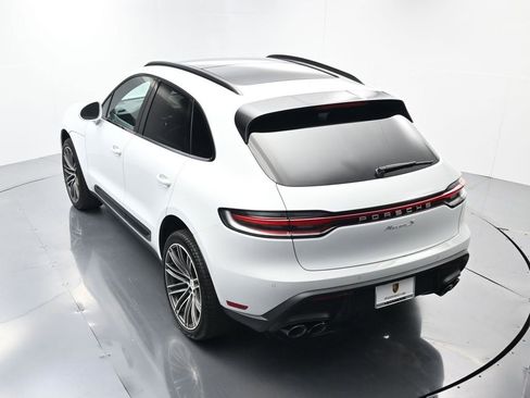 Certified 2026 Porsche Macan S image 40