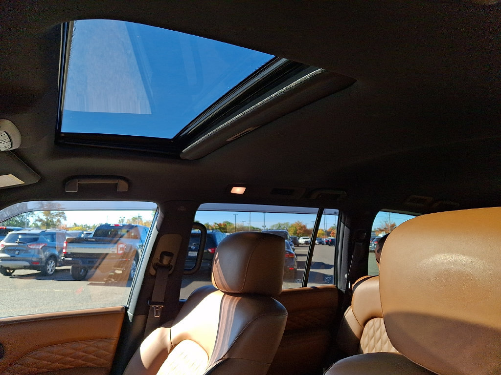 Used 2023 INFINITI QX80 Sensory w/ Cargo Package AWD/4WD image 15