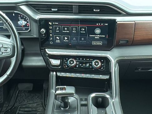 Used 2023 GMC Sierra 1500 Denali Ultimate image 11