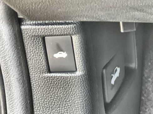 Certified 2025 Honda Accord EX-L image 29