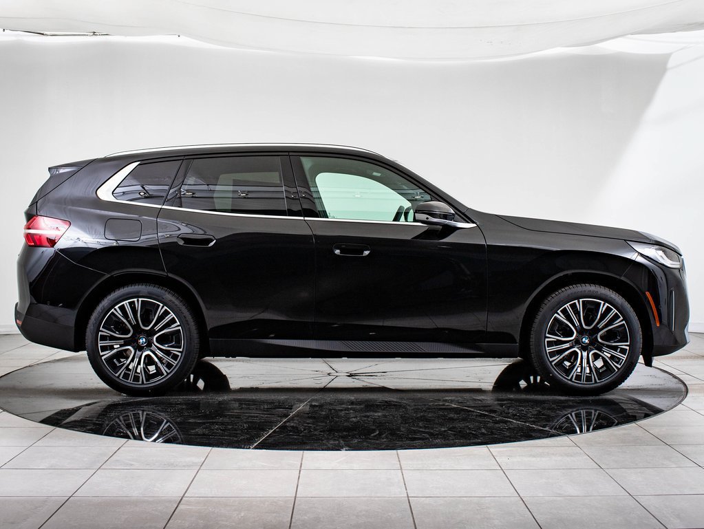 Used 2025 BMW X3 xDrive30i w/ Premium Package AWD/4WD image 11