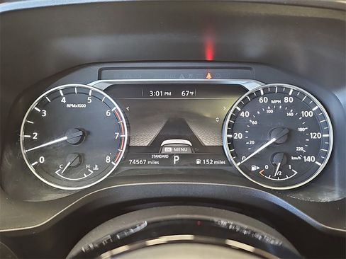 Used 2021 Nissan Rogue SV w/ Premium Package image 19