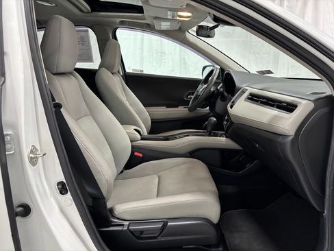 Used 2019 Honda HR-V EX image 58