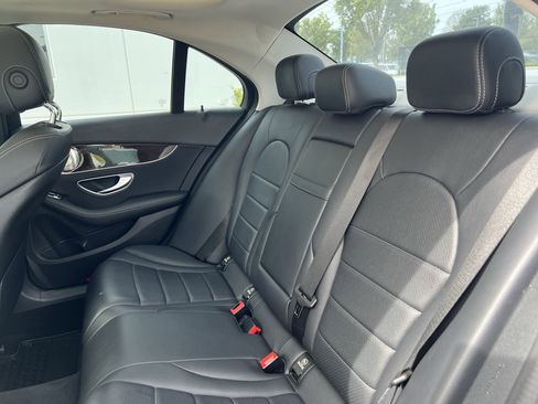 Certified 2018 Mercedes-Benz C 300 4MATIC Sedan image 32