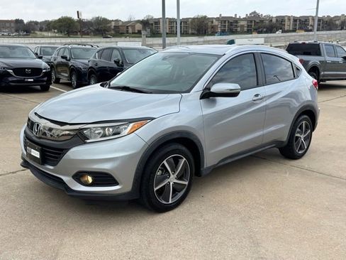Used 2022 Honda HR-V EX image 3