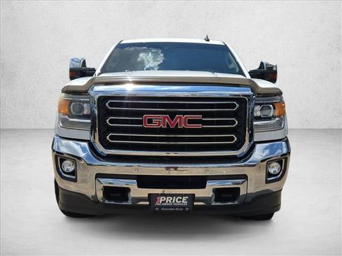 Used 2016 GMC Sierra 2500 SLT w/ Duramax Plus Package AWD/4WD image 2