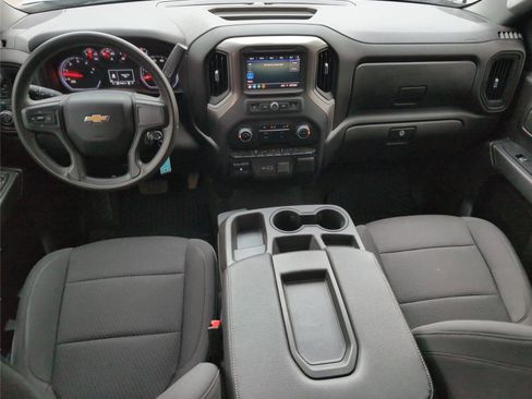 Used 2023 Chevrolet Silverado 2500 Custom w/ Custom Value Package image 28