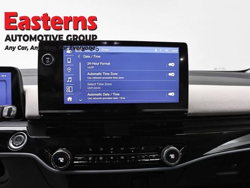 Used 2025 Honda Prologue EX image 12