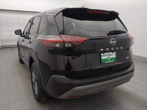 Used 2023 Nissan Rogue S AWD/4WD image 5