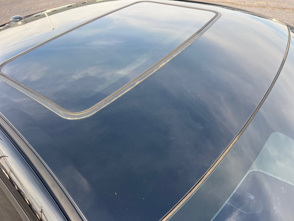 Used 2020 Nissan Sentra SR w/ Trunk Package FWD image 9