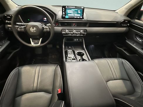 Certified 2025 Honda Pilot Elite image 29