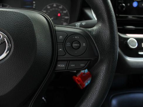 Used 2024 Toyota Corolla LE FWD image 30