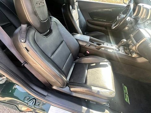 Used 2015 Chevrolet Camaro SS w/ Green Flash Special Edition RWD image 14