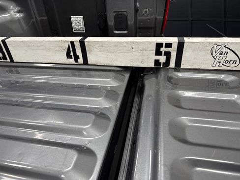 Used 2023 Ford Maverick XL image 13