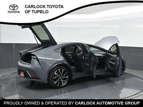 Used 2025 Toyota Prius Plug-In Hybrid FWD image 58