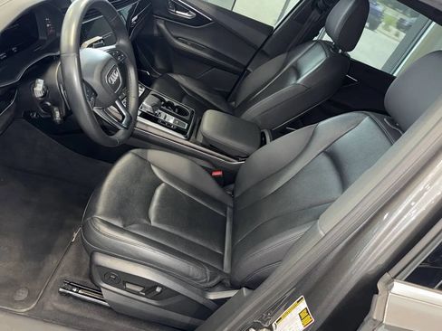 Used 2023 Audi Q7 3.0T Premium Plus AWD/4WD image 13