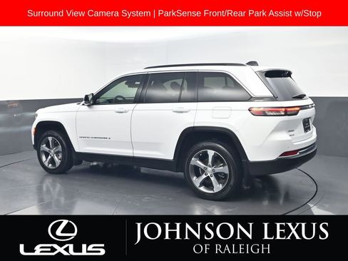 Used 2024 Jeep Grand Cherokee Limited w/ Luxury Tech Group II AWD/4WD image 7