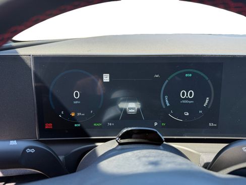 Certified 2025 Hyundai Tucson N Line image 11