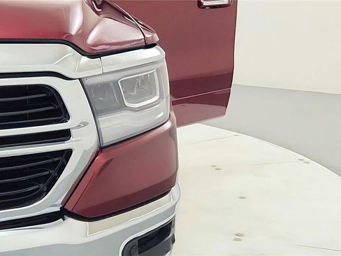 Used 2019 RAM 1500 Big Horn AWD/4WD image 11