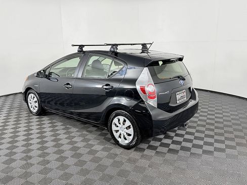 Used 2014 Toyota Prius C Four image 11