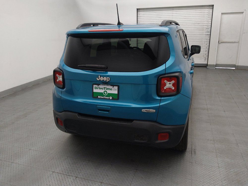 Used 2021 Jeep Renegade Latitude FWD image 7