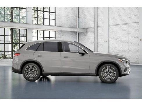 New 2026 Mercedes-Benz GLC 300 4MATIC image 15