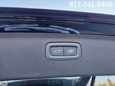Used 2026 Volvo XC90 B6 Core w/ Protection Package Premier AWD/4WD image 12