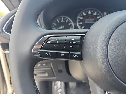 New 2026 MAZDA MAZDA3 2.5 S Hatchback w/ Premium Pkg FWD image 18