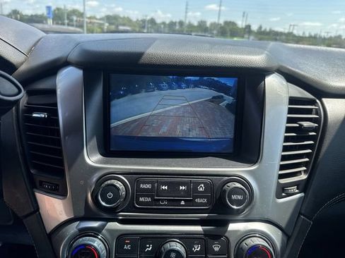 Used 2020 Chevrolet Tahoe LT AWD/4WD image 19