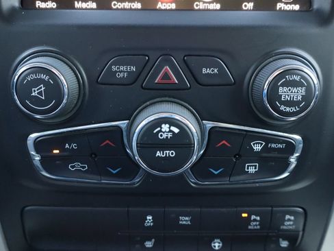 Used 2017 RAM 1500 Big Horn AWD/4WD image 13
