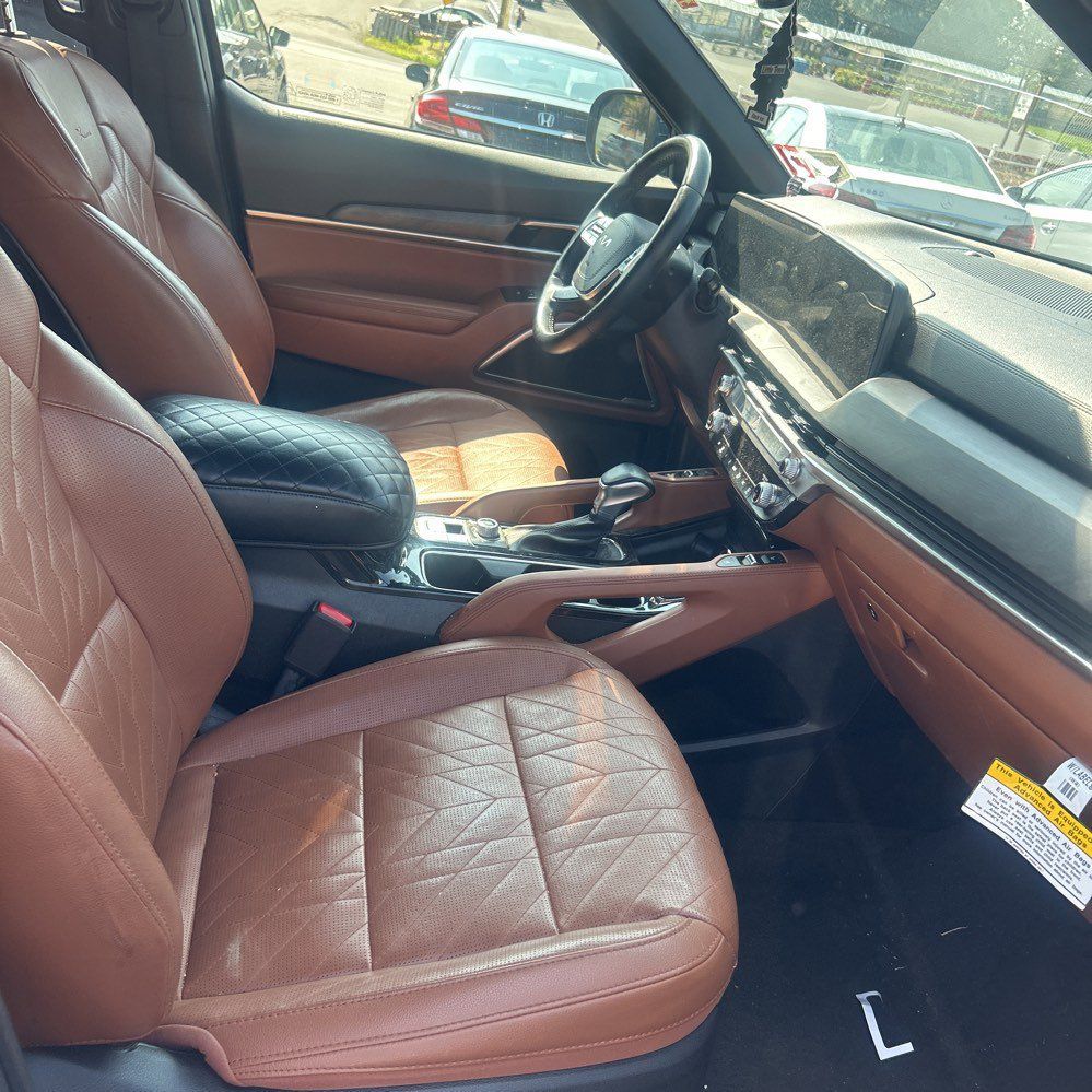 Used 2024 Kia Telluride EX X-Line AWD/4WD image 6