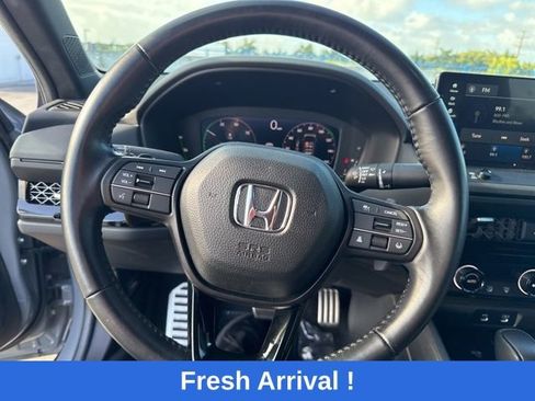 Used 2025 Honda Accord Sport image 4