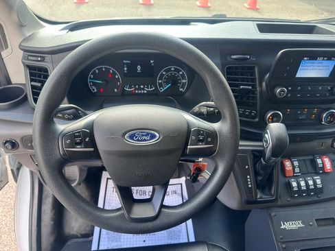 Used 2023 Ford Transit 250 Medium Roof w/ Exterior Upgrade Package RWD image 15