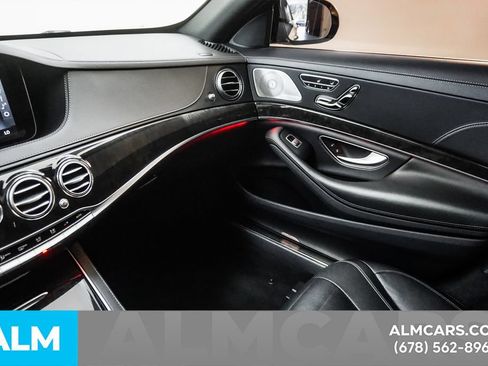 Used 2020 Mercedes-Benz S 560 Sedan image 41
