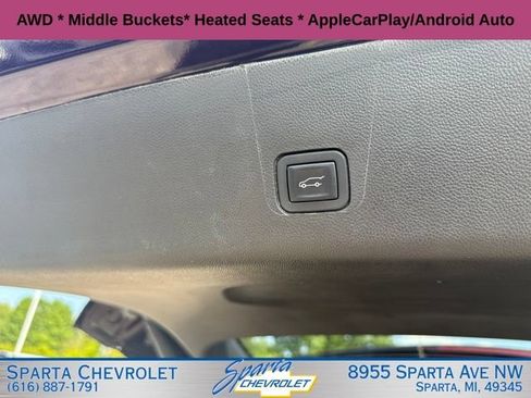 Used 2023 Chevrolet Traverse LT AWD/4WD image 34