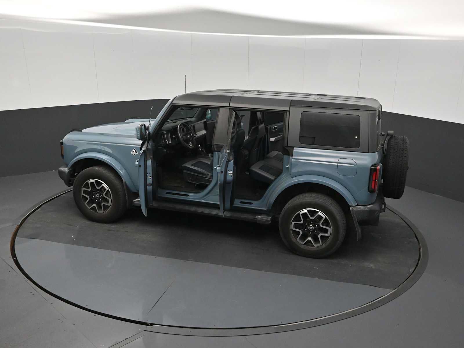 Used 2022 Ford Bronco Outer Banks AWD/4WD image 29