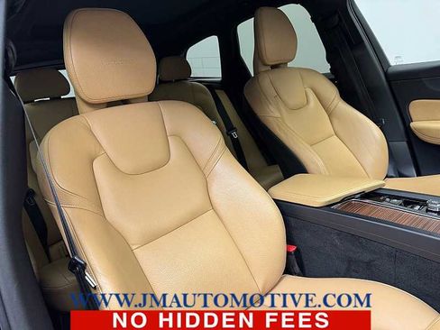 Used 2019 Volvo XC60 T5 Inscription w/ Protection Package image 21