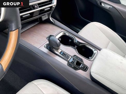 Used 2024 Lexus RX 350 Premium w/ Accessory Package (Z1) FWD image 14