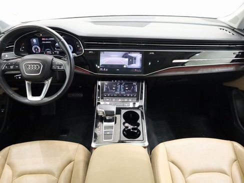 Used 2022 Audi Q7 3.0T Premium Plus w/ Premium Plus Package image 17